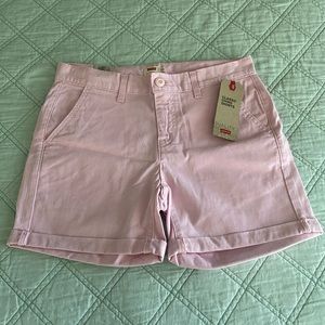 ⚜️ Levi’s - SHORTS
